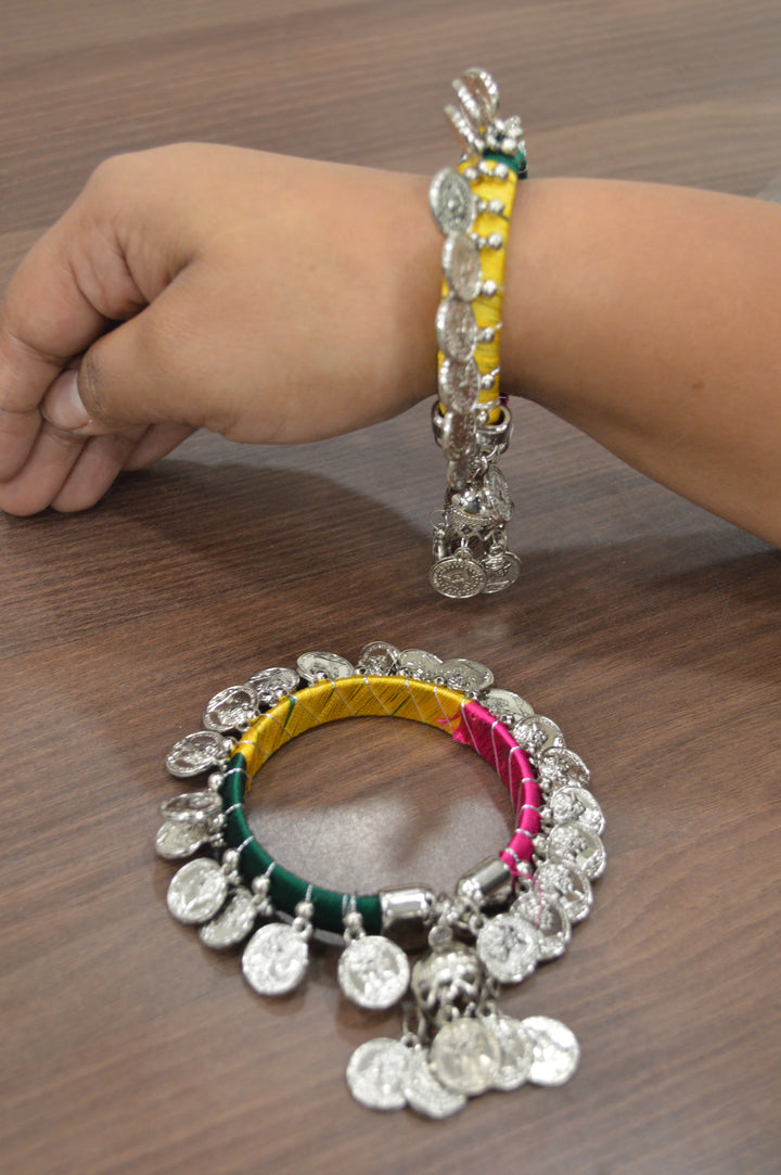 Vibrant Coin Kada