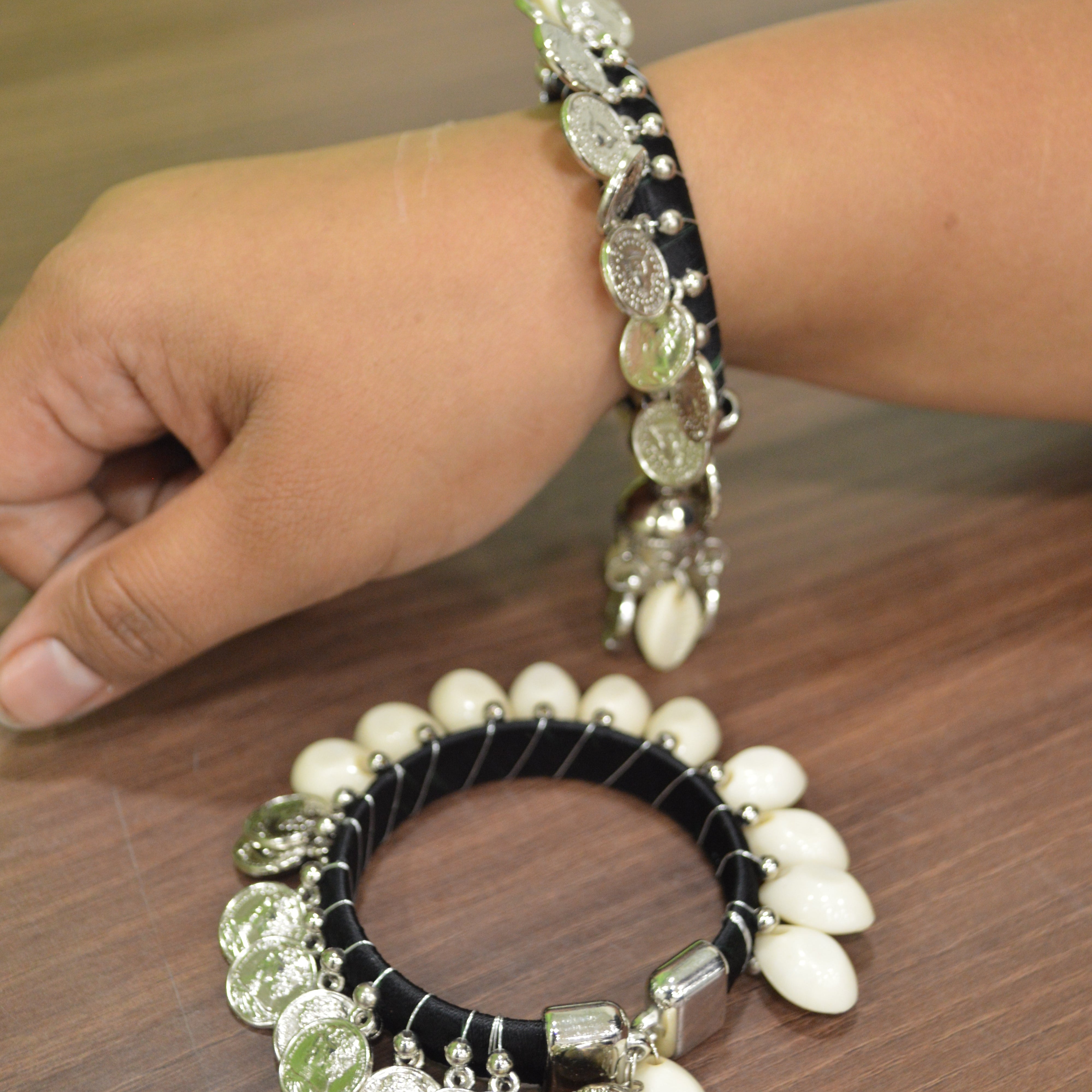 Cowrie and Coin Kada