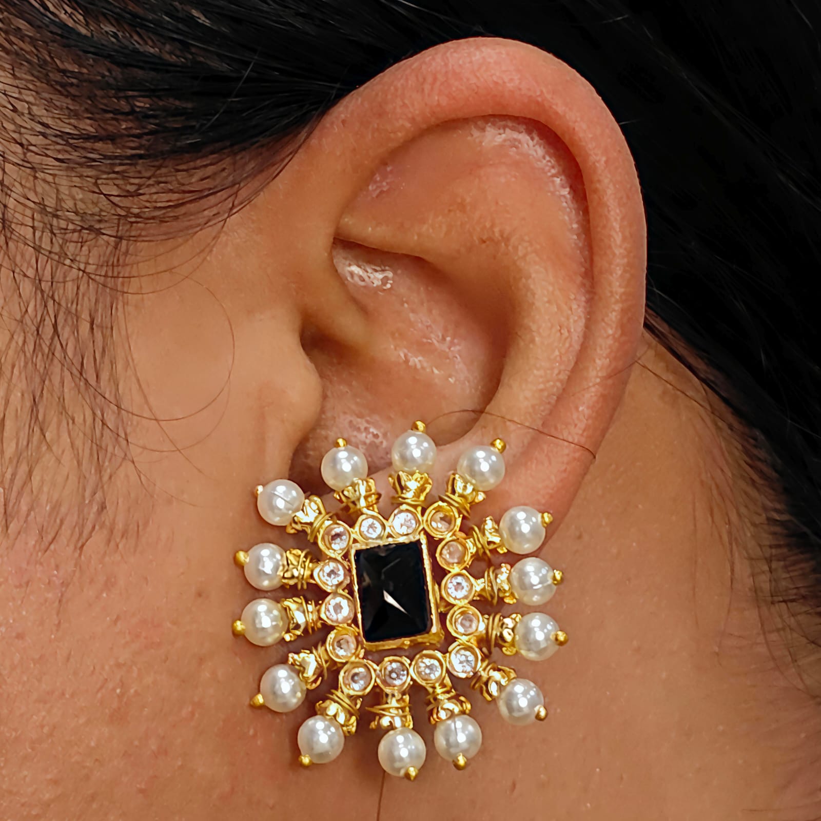 Changeable Multicolor Golden Stud