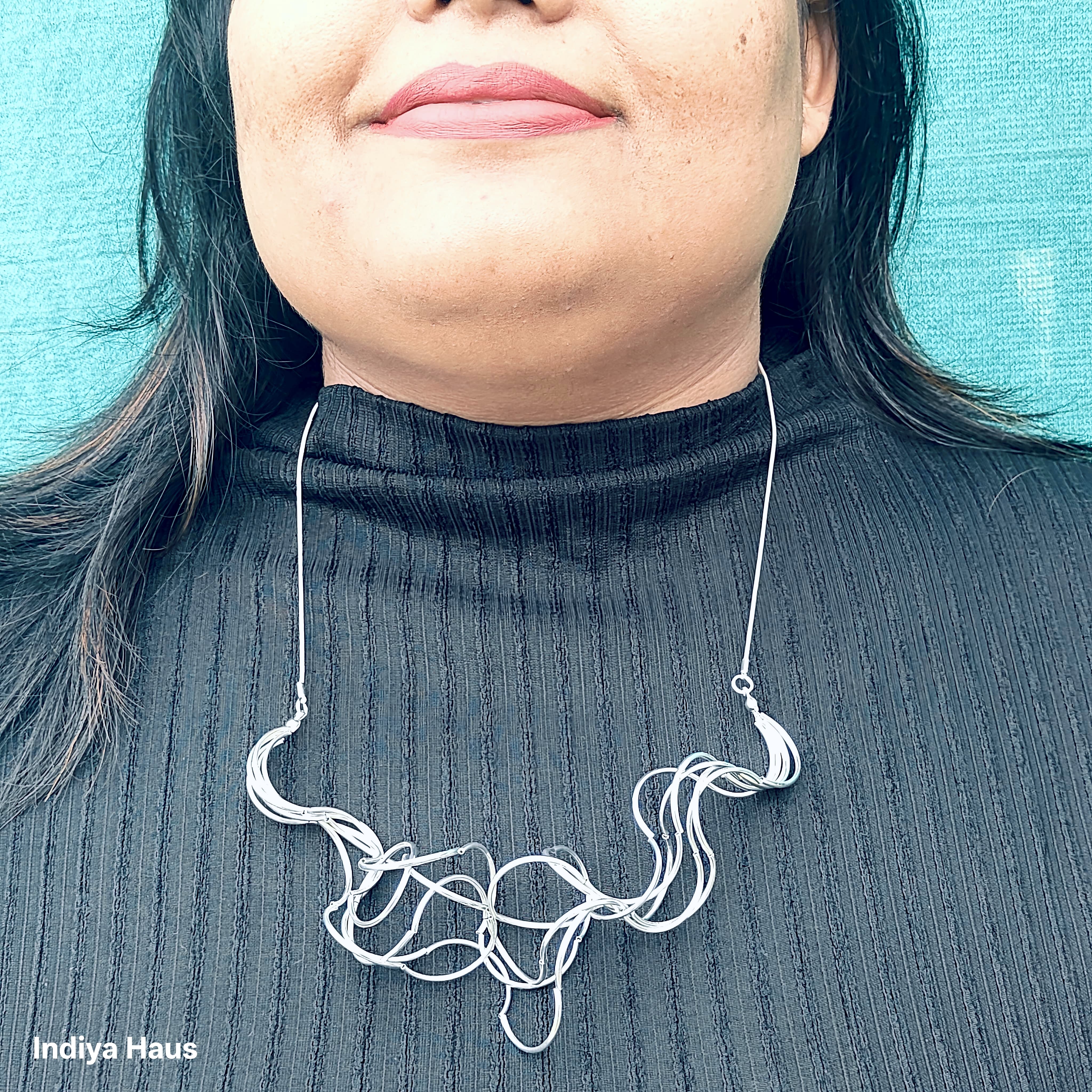 Artistic Abstract Wire Necklace