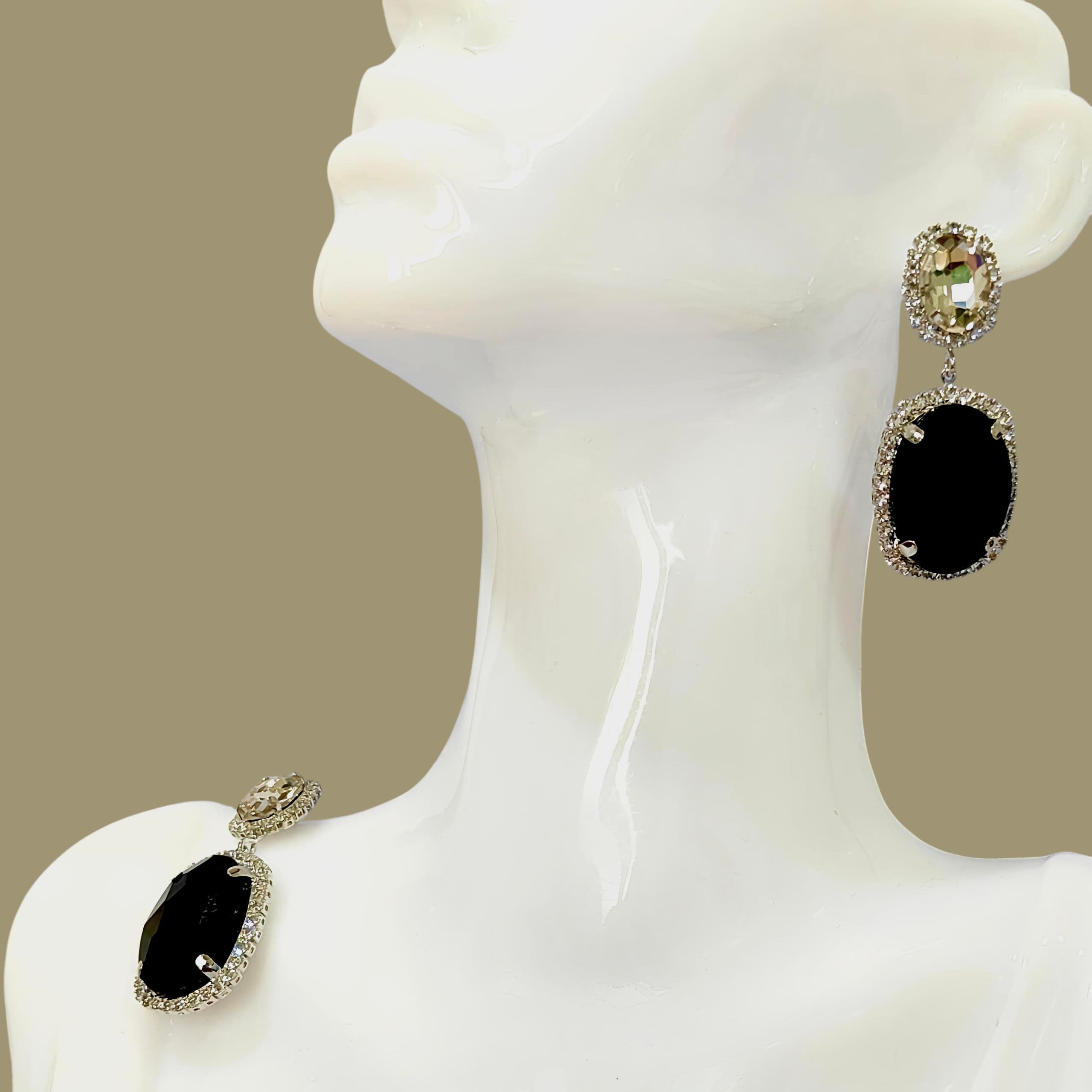 Glamorous Oval Stone Drop Earrings