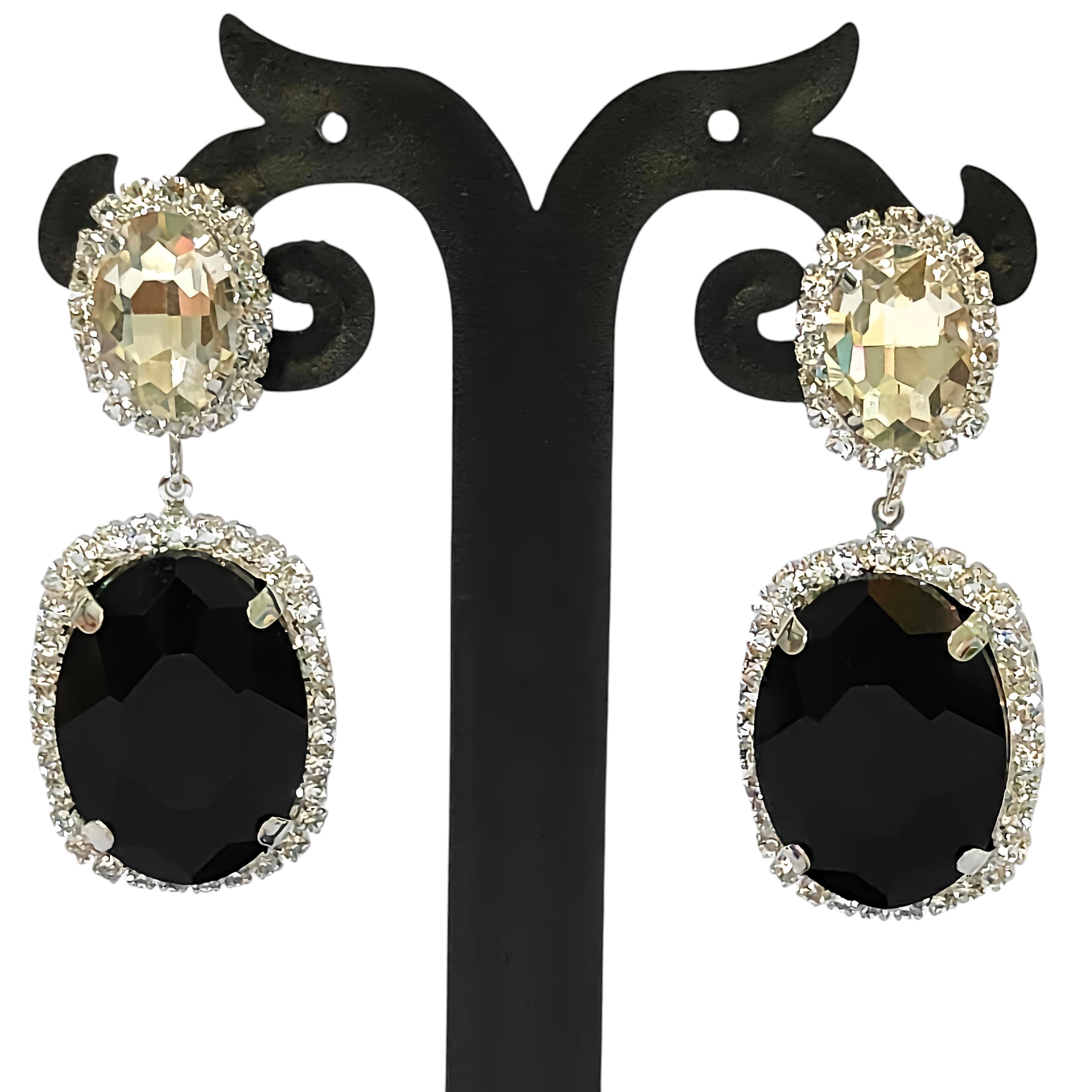 Glamorous Oval Stone Drop Earrings
