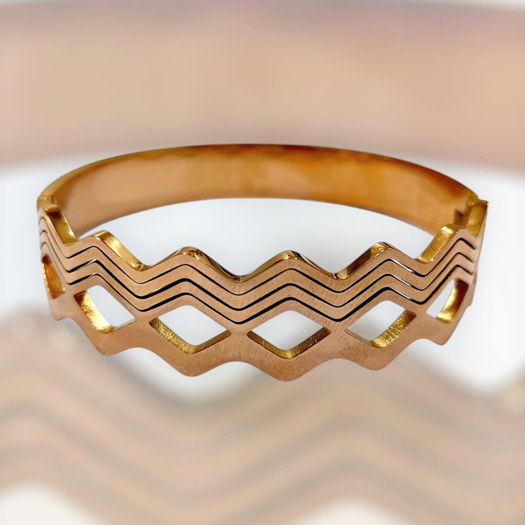 Modern Zigzag Gold Braclet