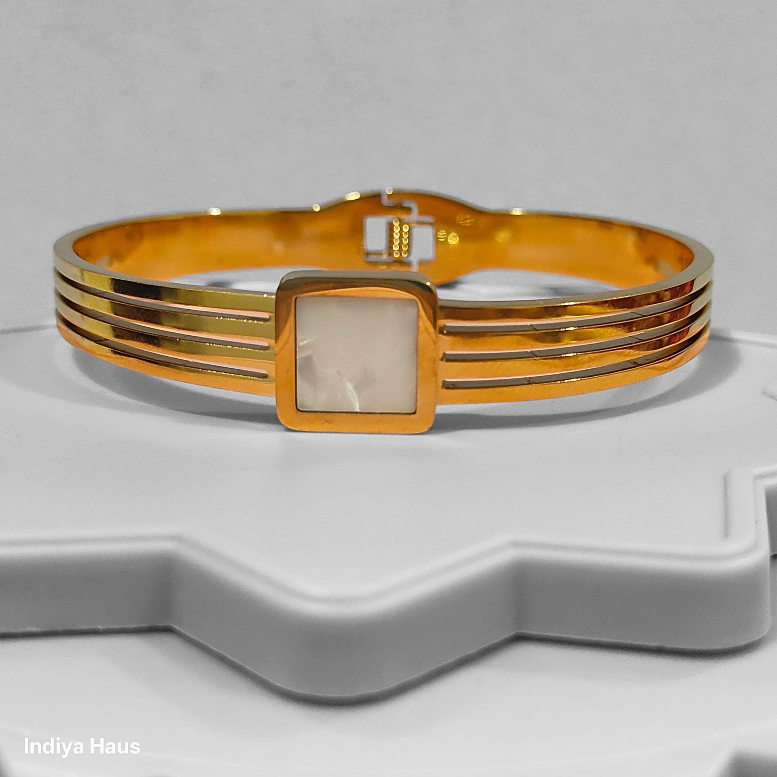 Minimalist Mother-of-Pearl Bracelet