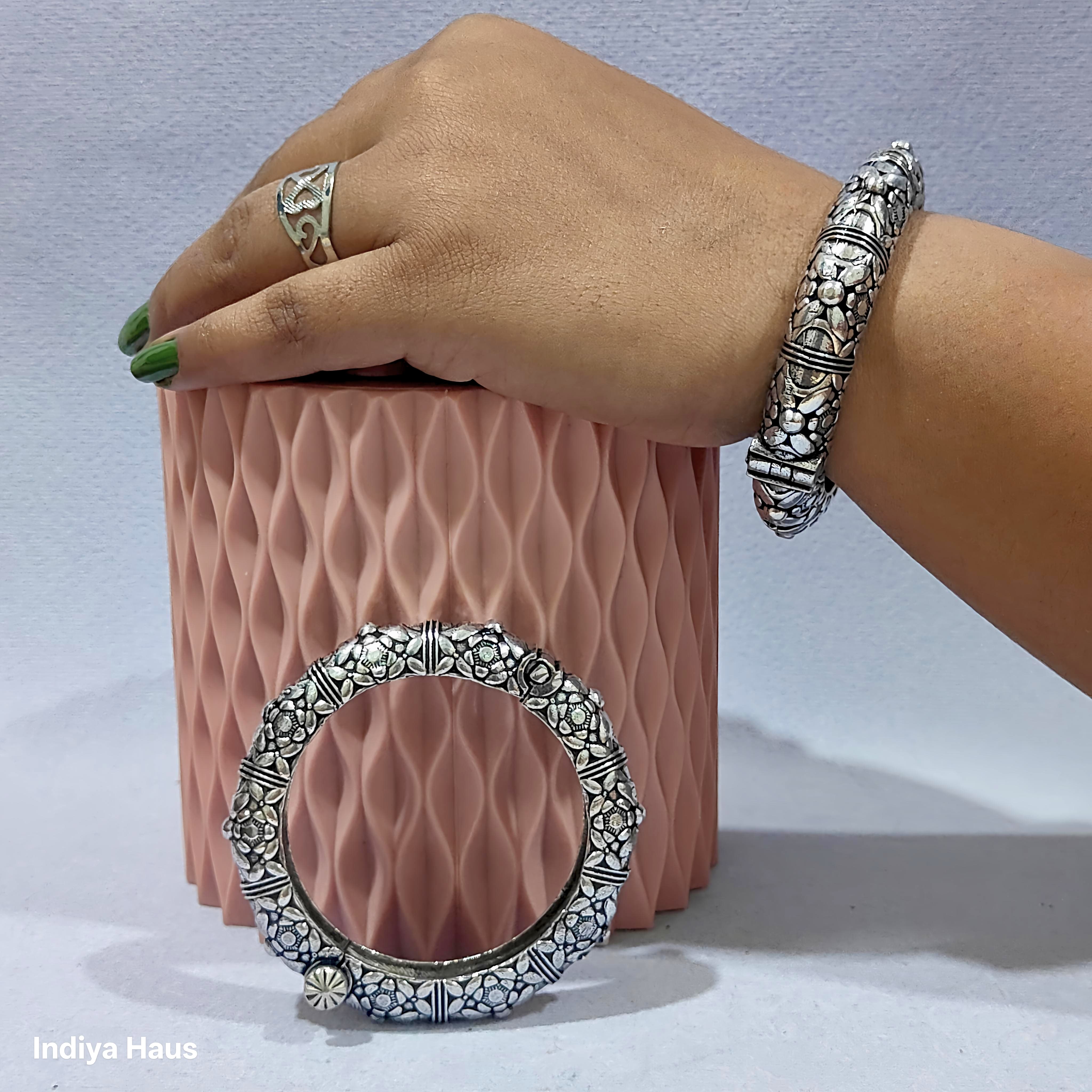 Oxidized Floral Bangles