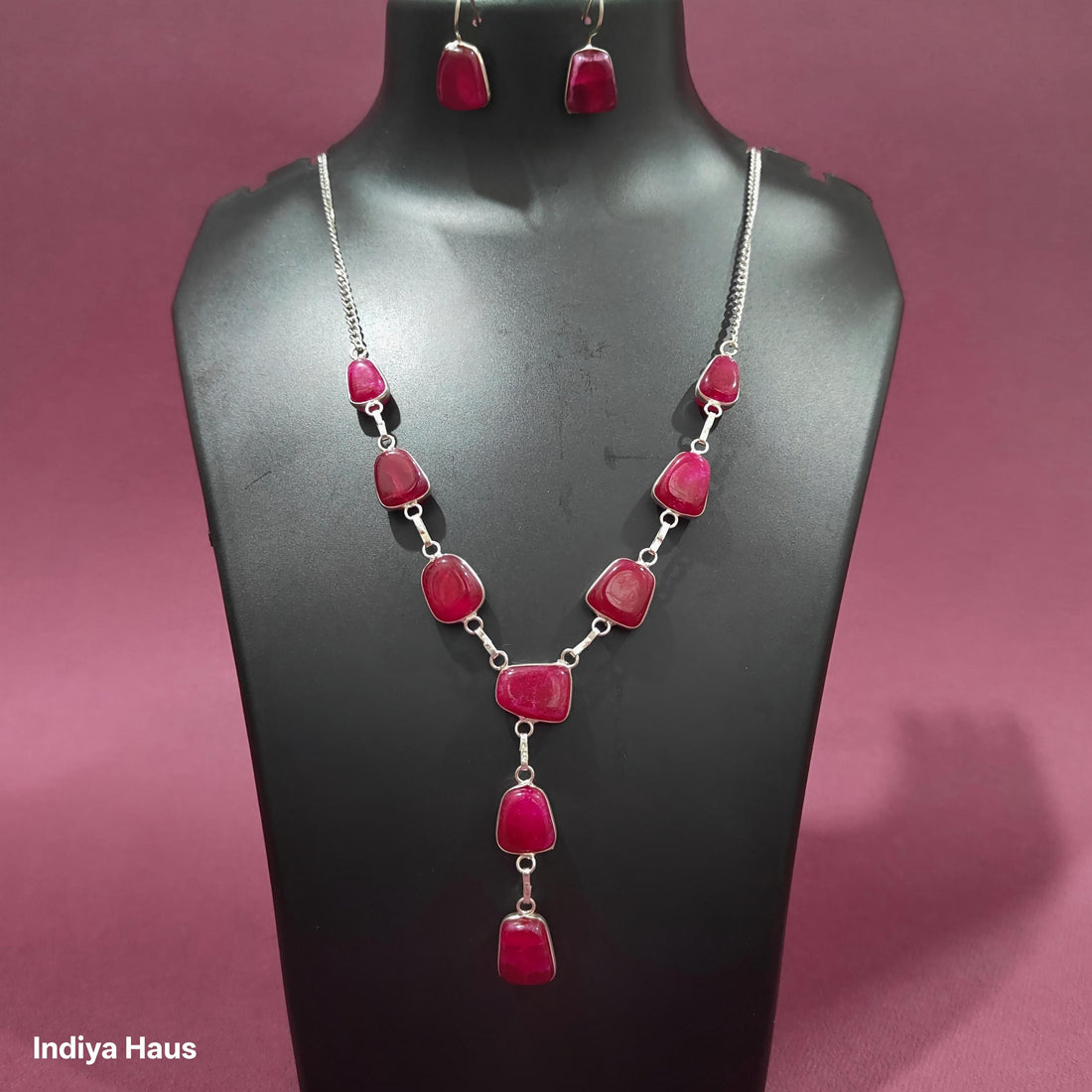 Polished Gemstone Necklace Set