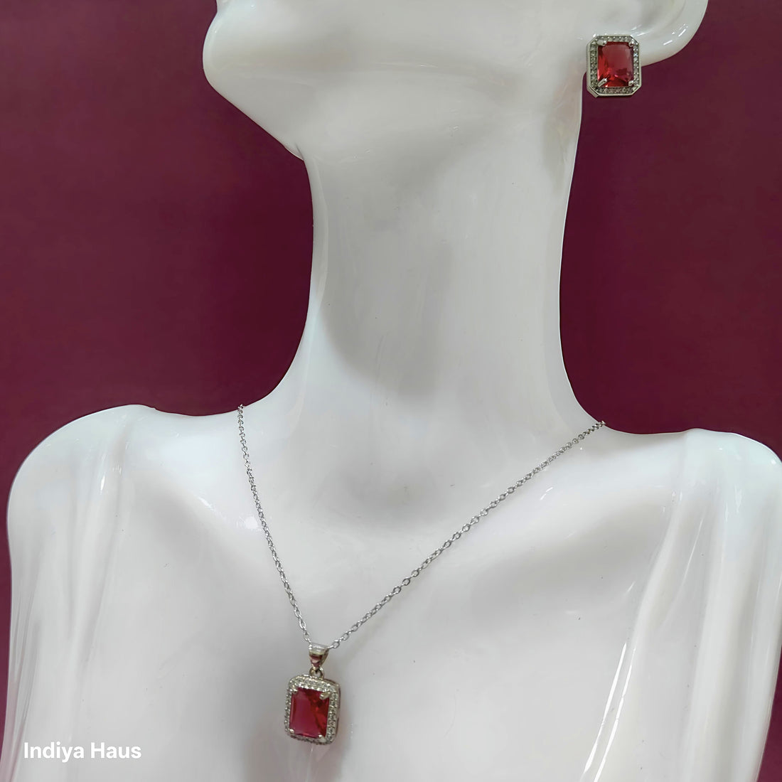 Square  crystal Necklace set