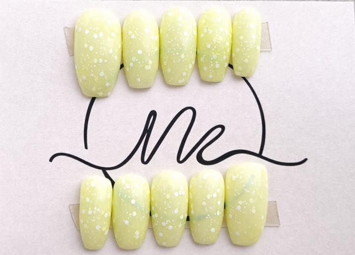 Soft Lemon Speckled Press-Ons