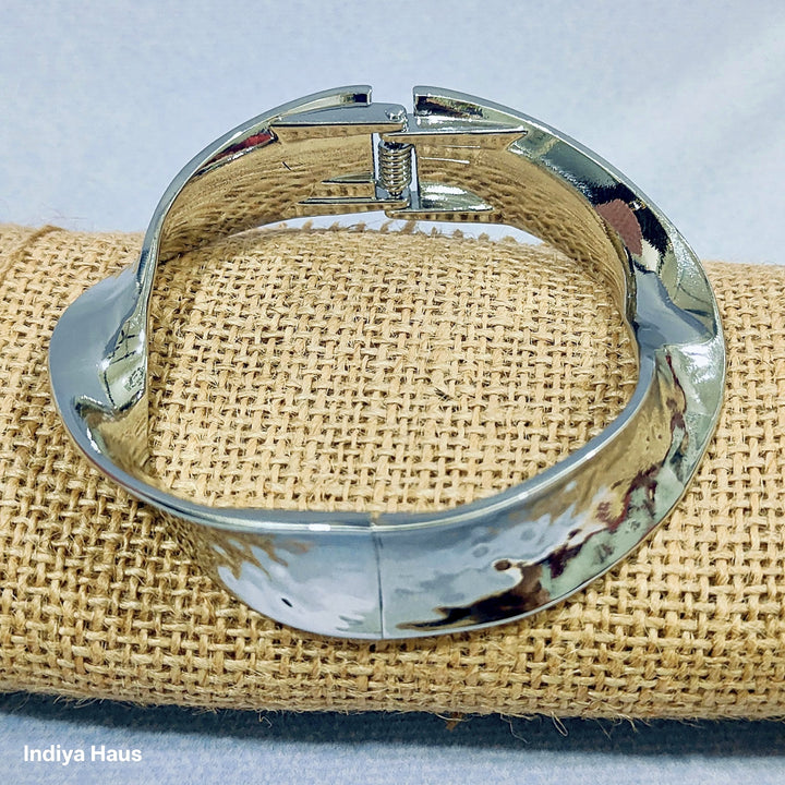 Textured Wave Kada